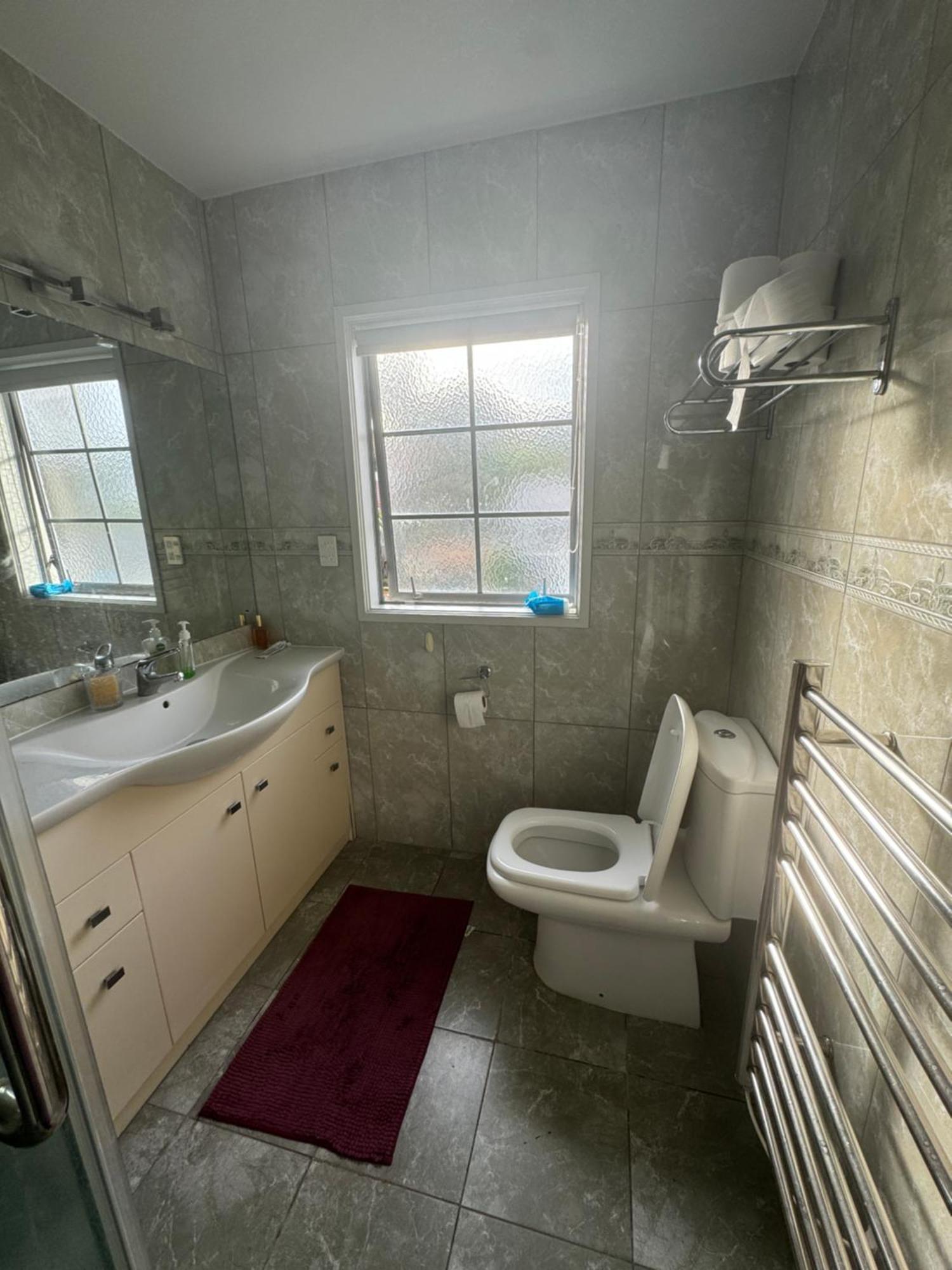Epsom Homestay